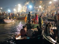 DSC01055  Boats with thousands of people gathering in front of the Dashashwamedh Ghat to attend the night prayer.